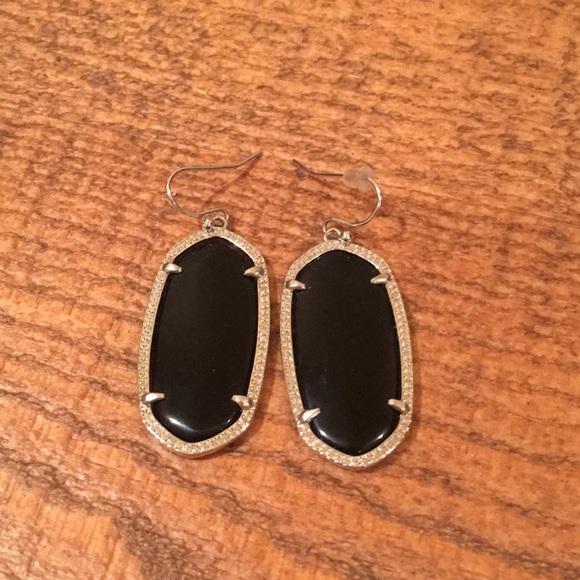 Kendra Scott Jewelry - Black Kendra Scott earrings.